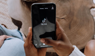 Shifting Video Boundaries: TikTok Embarks on 15-Minute Upload Test